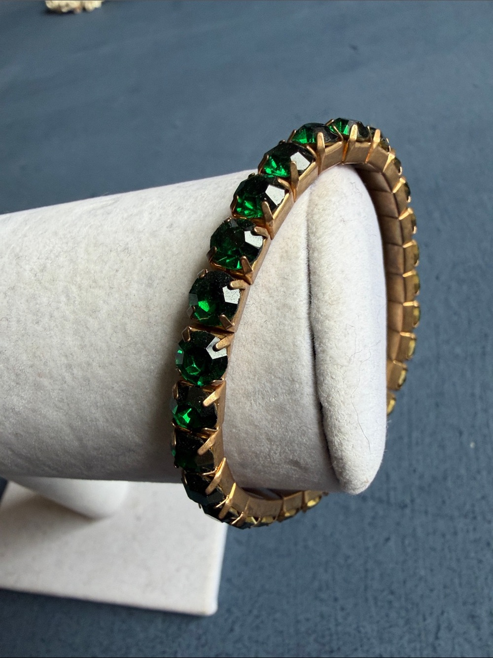 Vintage Green Crystal Gold Tone Stretch Bracelet